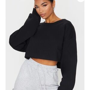 PrettyLittleThing Black Oversized Cropped Sweatshirt
